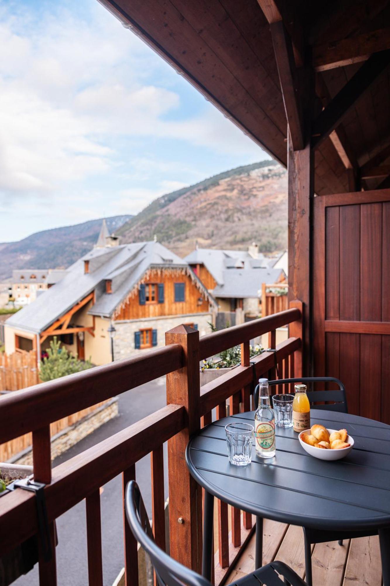 Les Hauts De Saint-Lary Exterior foto